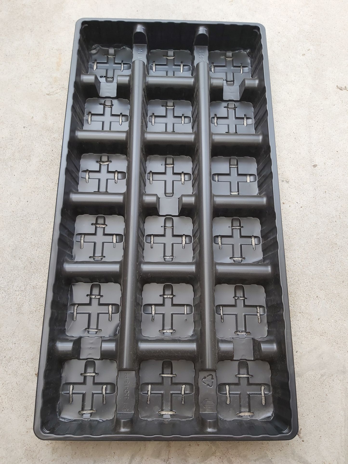 Tray for 18 x 3.5" Square Pots