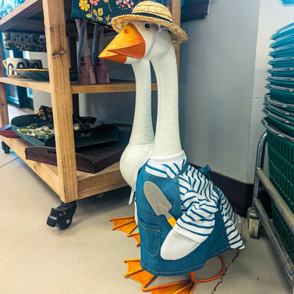 Giddy the Goose