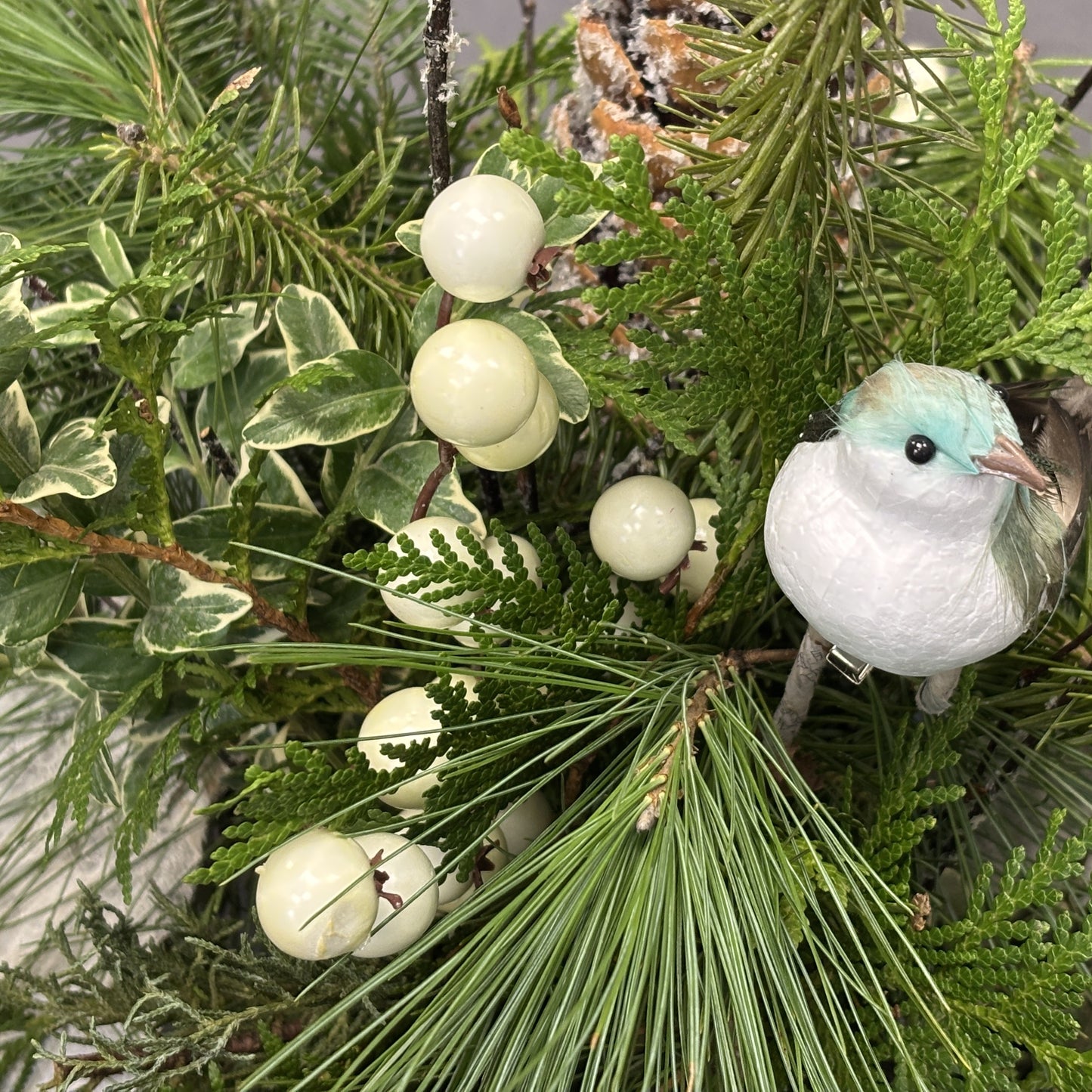 Fresh Greens Centrepiece Winter Magic with Bird