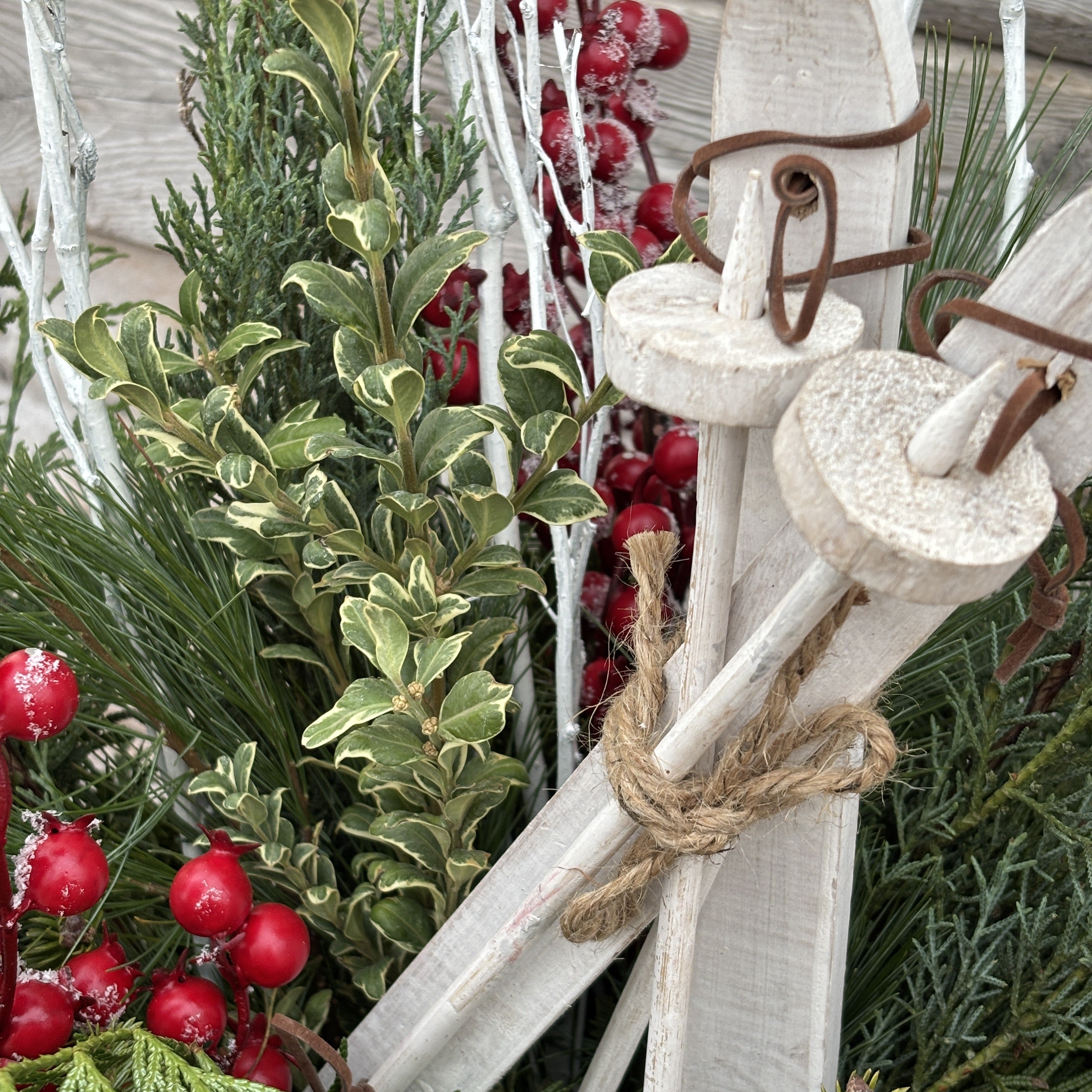 Christmas Planter 'Ski Season'