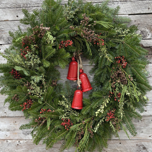 Fresh Wreath 'Christmas Bells'